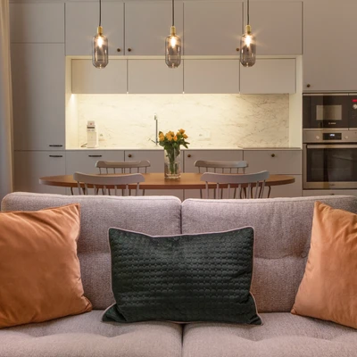 Wohnbereich eines Apartments im OREA Place Seno